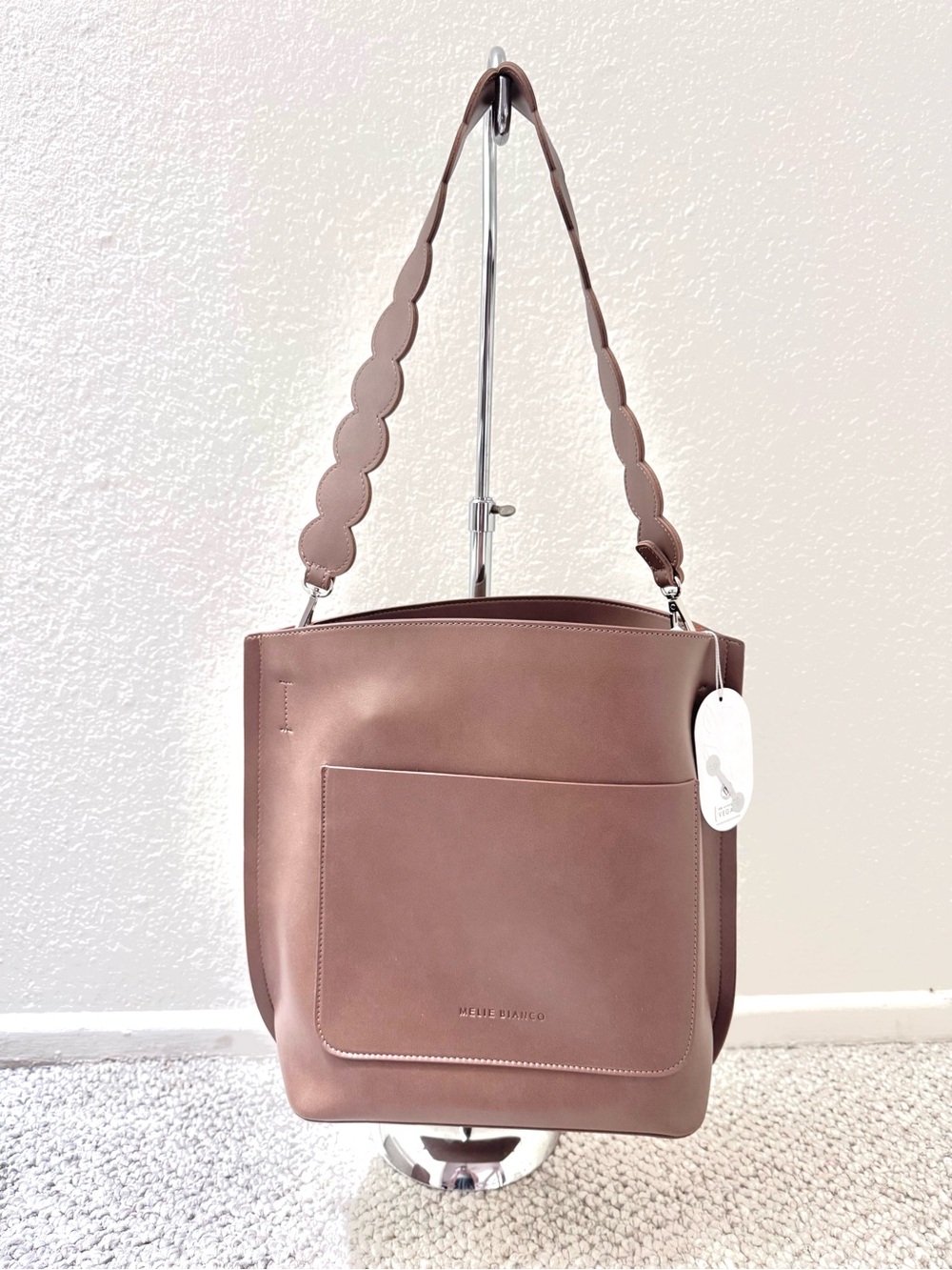 Melie Bianco Brown Scallop-strap Shoulder Bag with bonus accessories